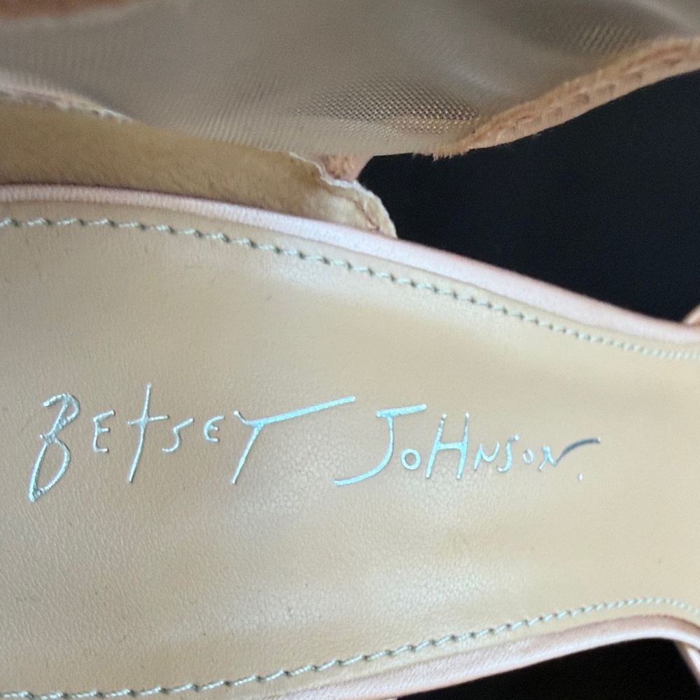 Betsey Johnson SB-Iris Blush Rhinestone Bridal Pumps Ankle Tie 9.5 - Picture 3 of 10